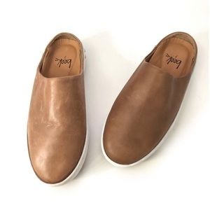 Beek Leather Mules